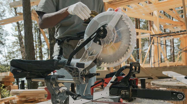 What can you cut with circular saw blades