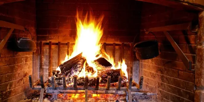 How to Put Out Duraflame Logs