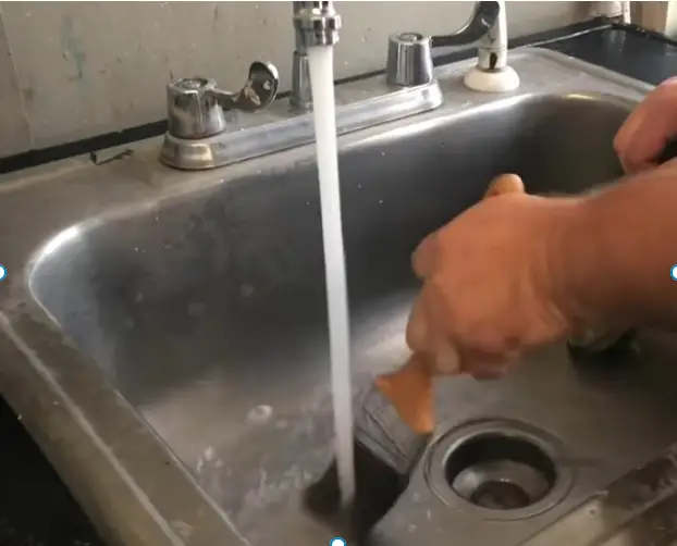 Cleaning Reusing a Poly BrushBrush